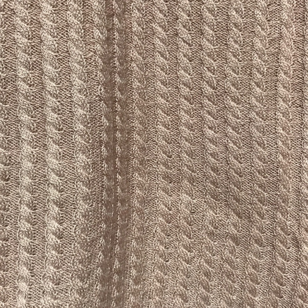H&M sweater - Picture 2 of 3